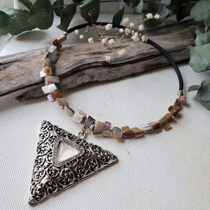 Natural Mother Of Pearl Stones Silver Necklace Cat Eye Pendant